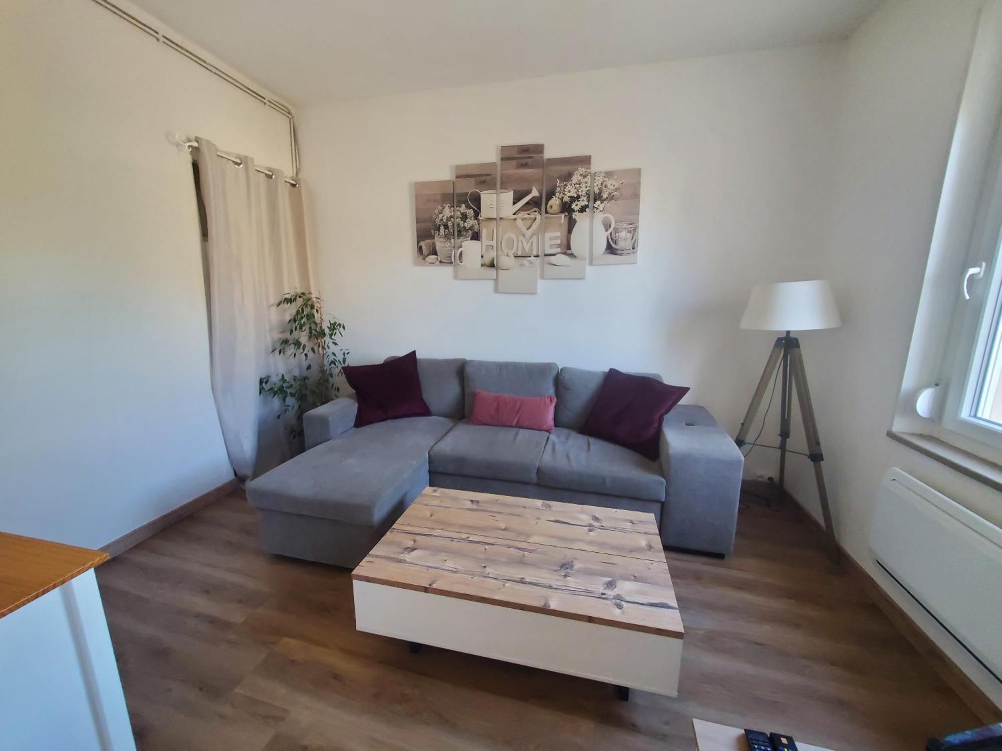 Appartement Lumineux En Centre-Ville Neuves-Maisons Eksteriør bilde
